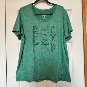 REI Co Op Women's Short Sleeve Sweat‎ Wicking T-Shirt